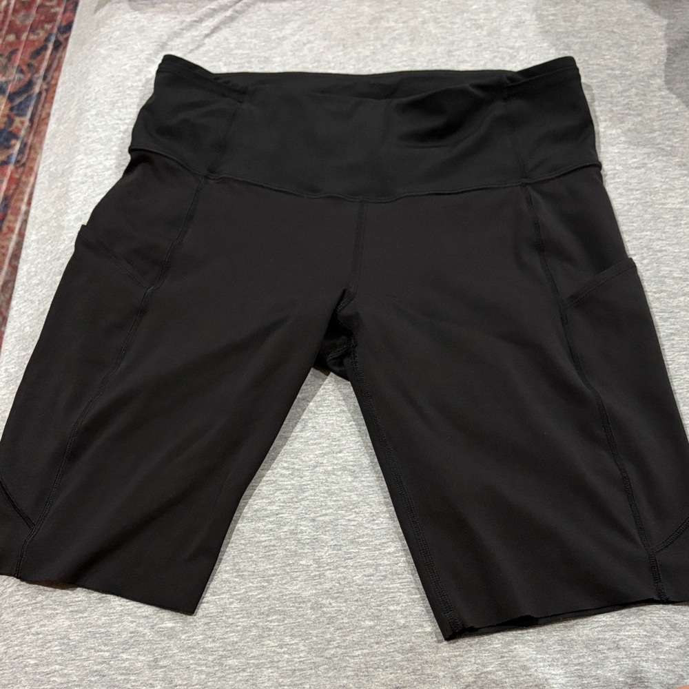 lululemon fast and free short